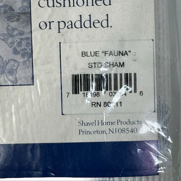Shavel Vintage Matelasse 1 Standard Sham Fits pillow 20”x29.5” Blue Fauna - Picture 8 of 16